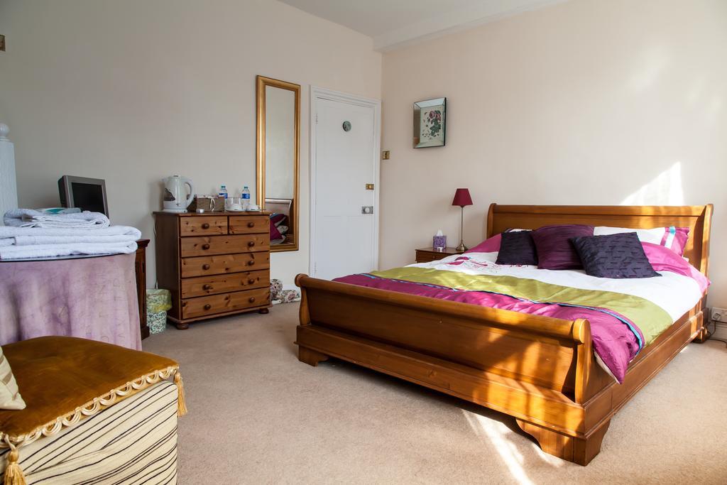 リミントン Wisteria House Bed & Breakfast 部屋 写真