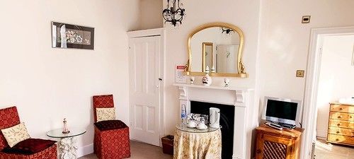 リミントン Wisteria House Bed & Breakfast エクステリア 写真